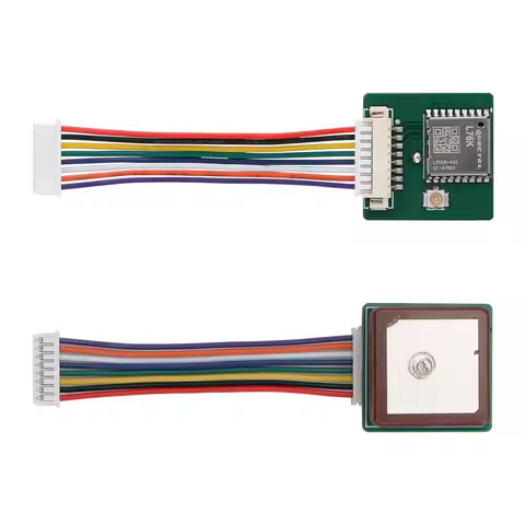 L76K GNSS-modul og 8-polet kabel set fra antenne- og komponentsiden