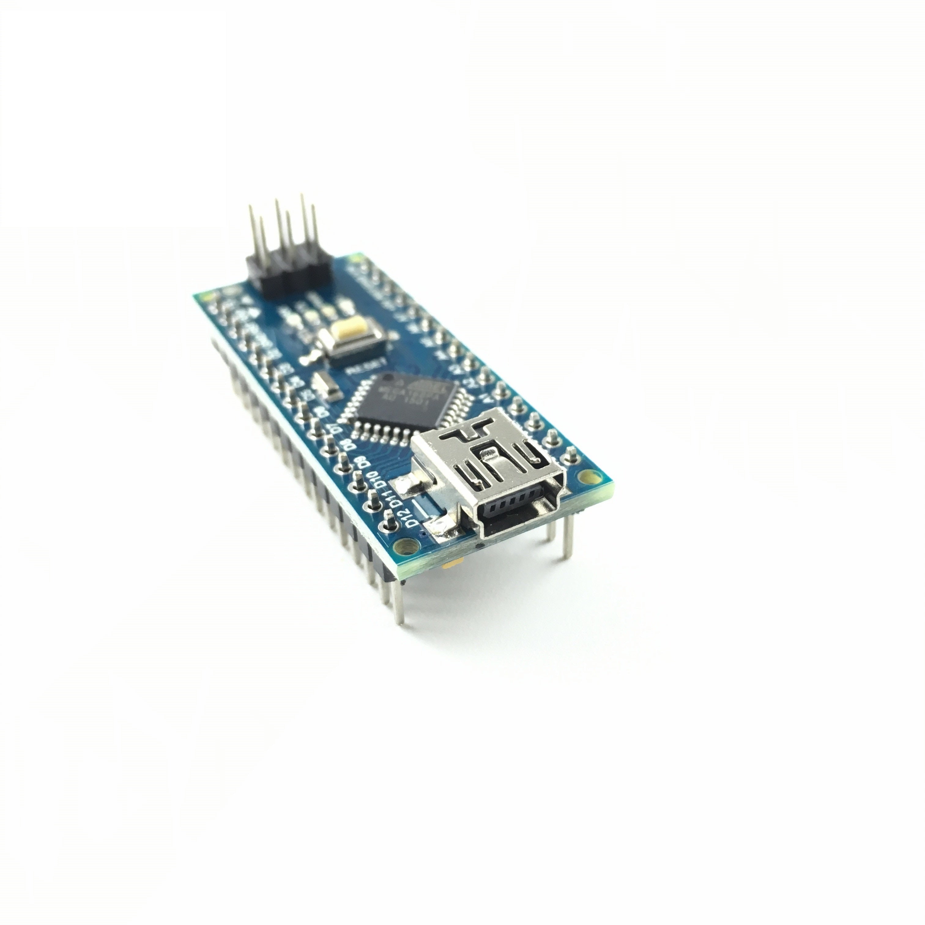 Image of Arduino Uno R3 med pin på