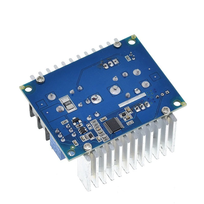 Image of bagsiden af en 300W step down converter med strømbegrænsning