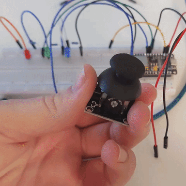 Image of et eksempel på KY-023 Joystick modul med centertryk med led lyser