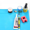 nærbillede af elektronik værktøjer på Silikone loddemåtte