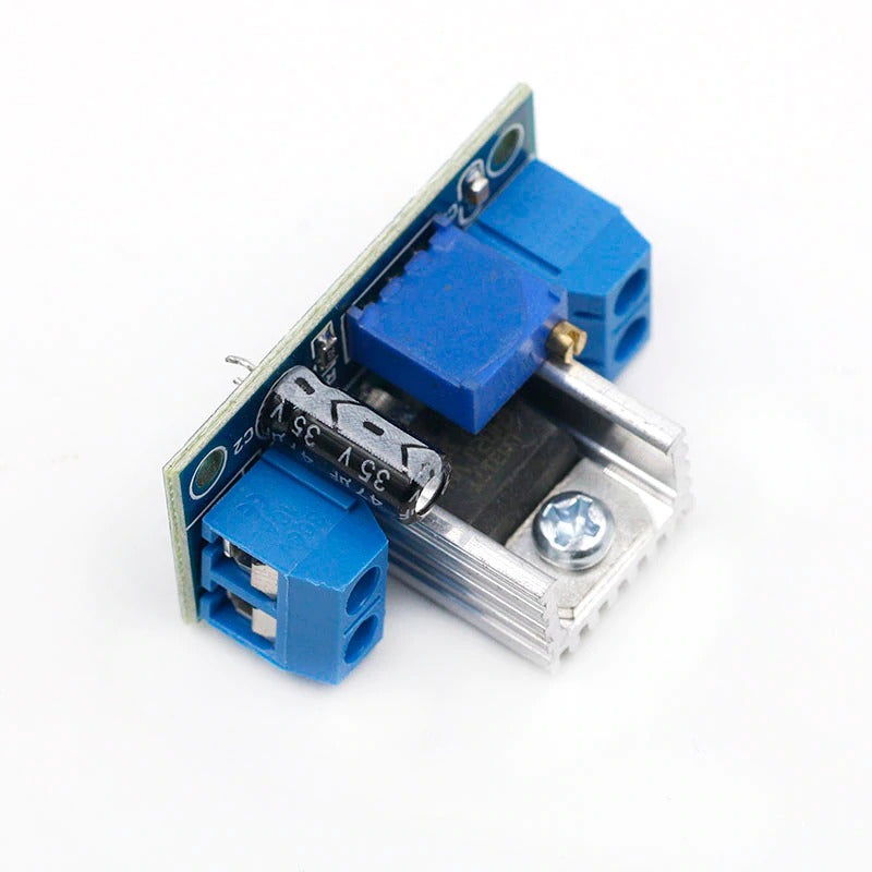 Image of LM317 Justerbar spændingsregulator nedenfor til højre
